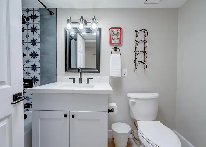 Cola Casa In 2bd 2b With Pool And Pet Friendly Apartment *