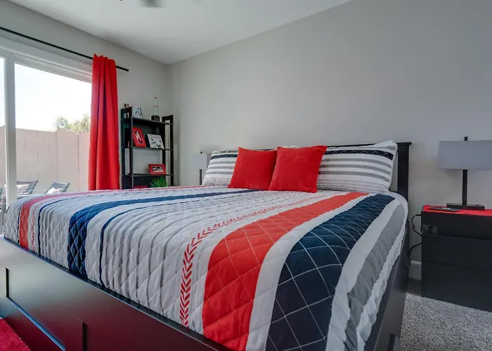 Cola Casa In 2bd 2b With Pool And Pet Friendly Apartment