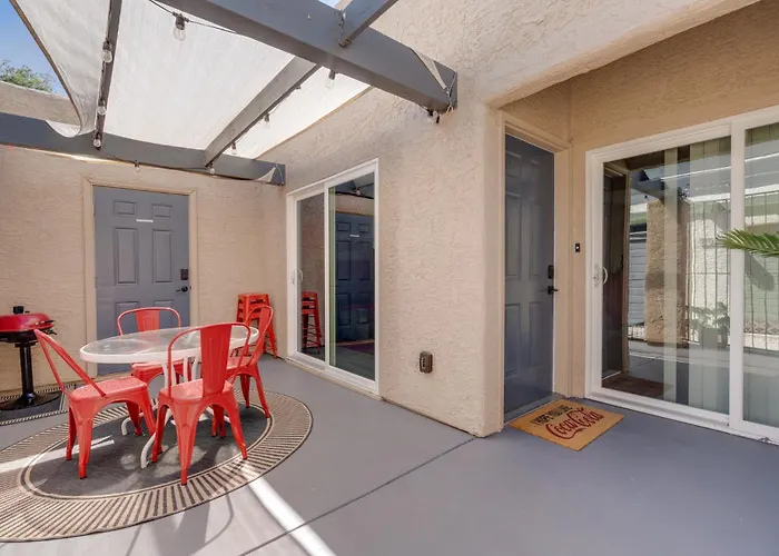 Cola Casa In 2bd 2b With Pool And Pet Friendly *
