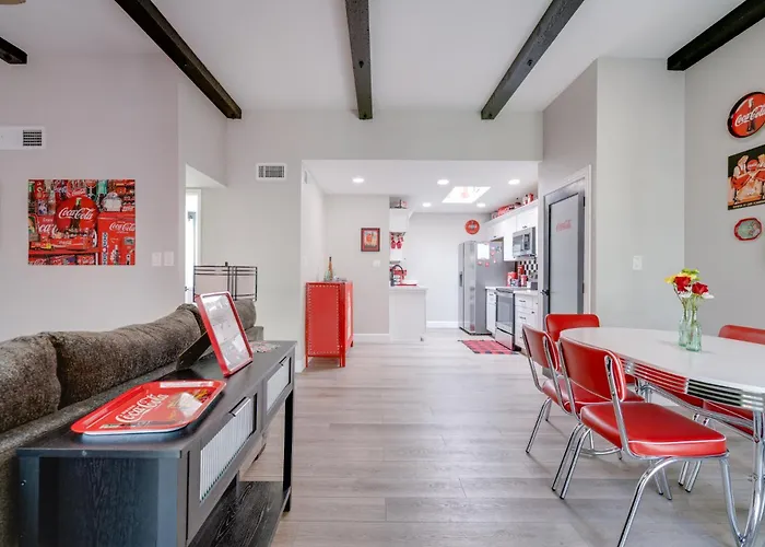 Cola Casa In 2bd 2b With Pool And Pet Friendly Apartment *